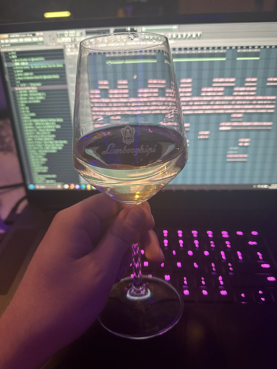 murdabeatz's tweet photo. Sipping wine outta lambo glass and the beat sounds just like it https://t.co/mwHQqI2D5b
