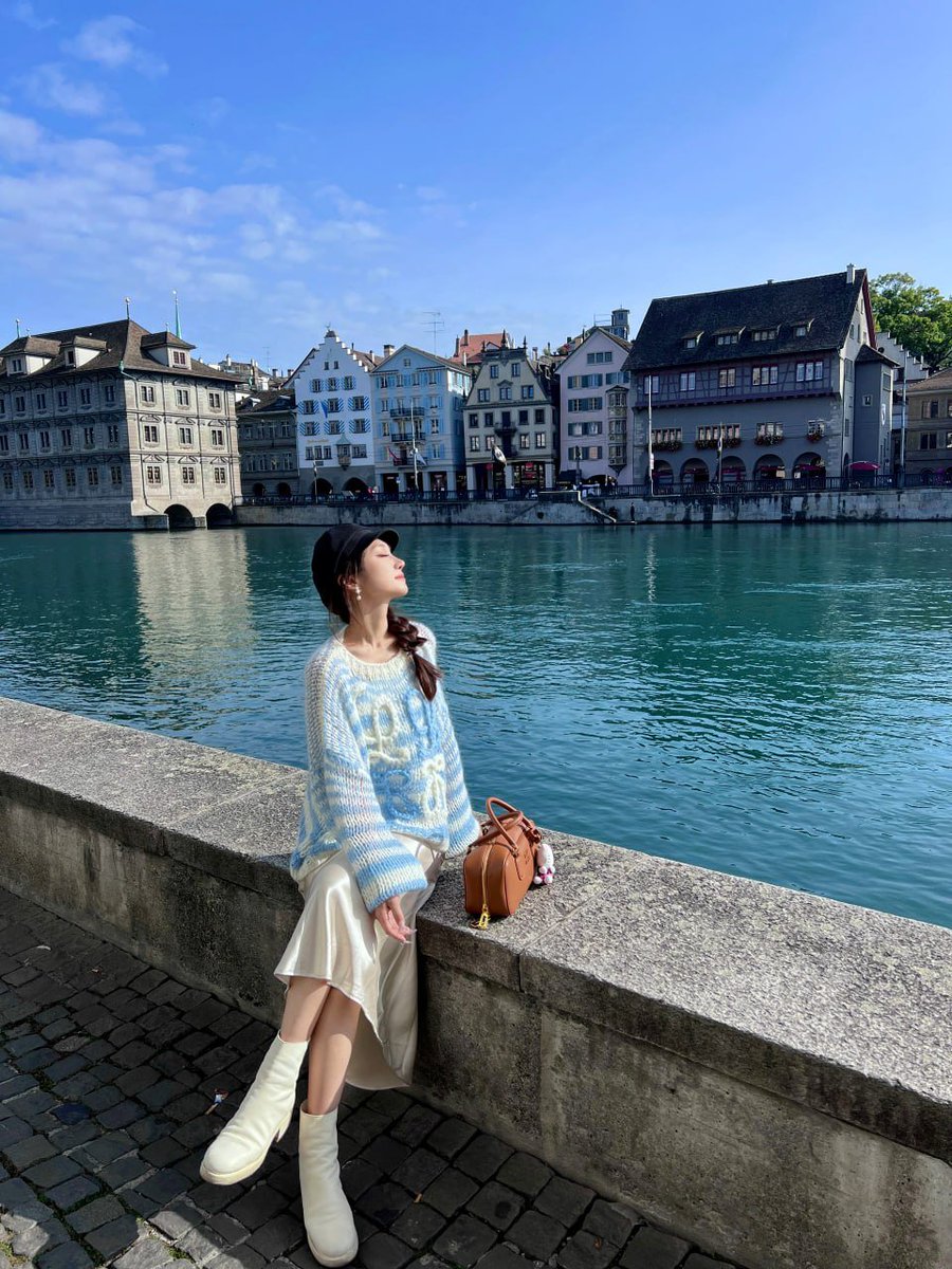 This life of a person is nothing more than understanding oneself, refining oneself, and voluntarily transforming oneself.