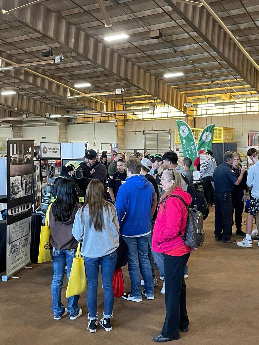 Just “got-to” say… Youthentity- you folks put on one heck of a Career Fair!  Looking forward to developing industry partnerships with many of companies in attendance- YES!  (facebook.com/Youthentity?mi…) #CACTE #ColoradoCareertech