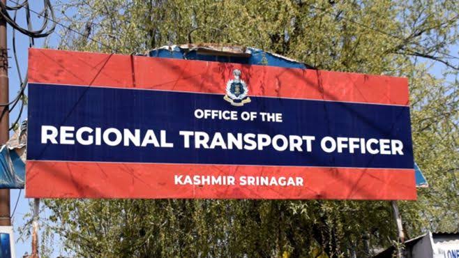 RisingKashmir's tweet photo. #RTOKashmir records #revenue of Rs 200 cr in #twoquarters
@RTOKashmir @OfficeOfLGJandK
@diprjk
https://t.co/Itkj8DhR3W https://t.co/tccclsgFDi