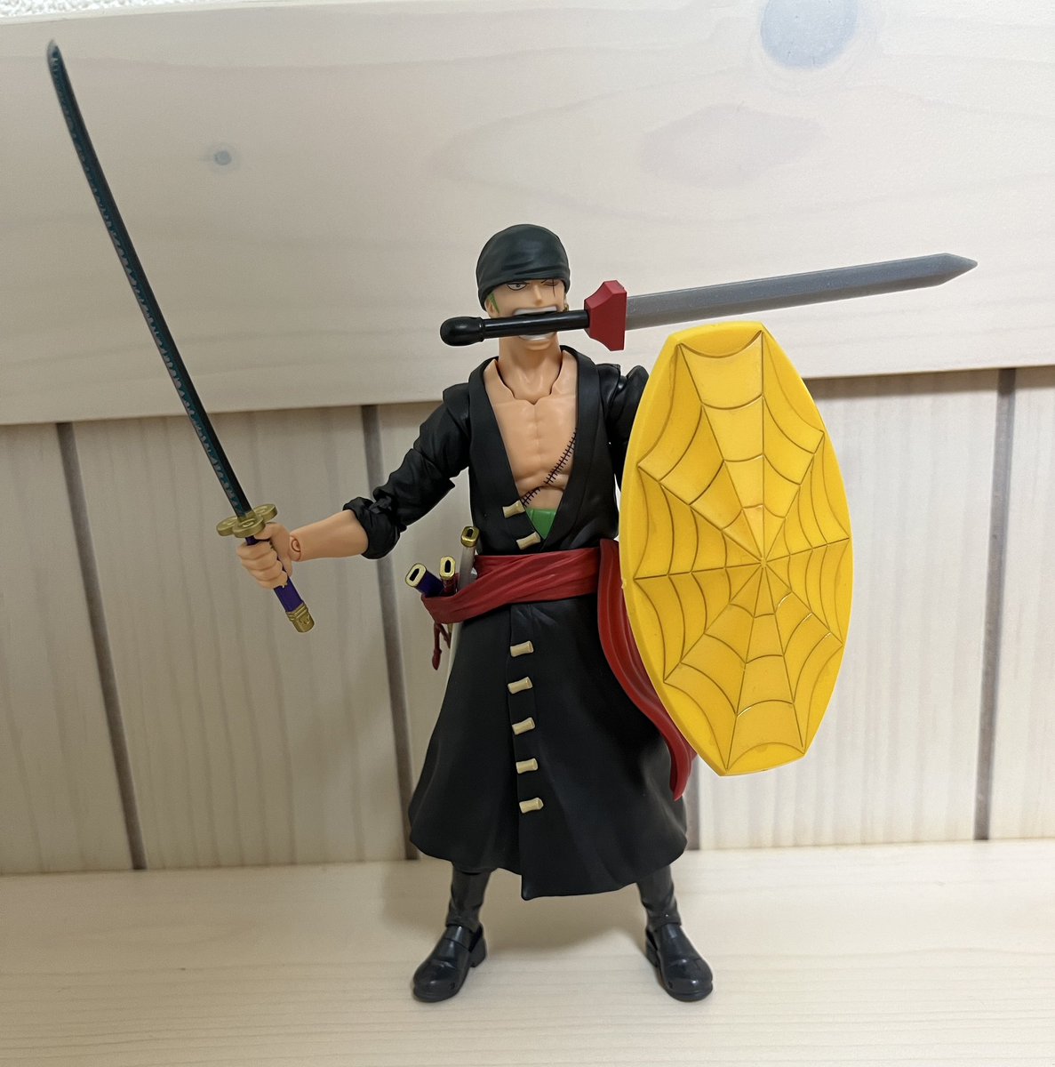 先月買ったフィギュアーツゾロの感想言い忘れてたんで今更書き殴っとき 