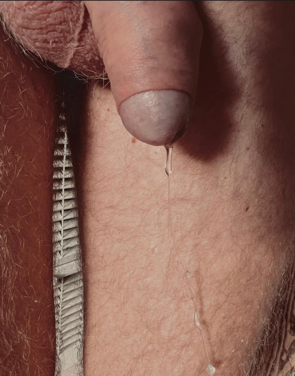 hubby_d's tweet photo. Drip drip big dick https://t.co/cC2DsSLNxb