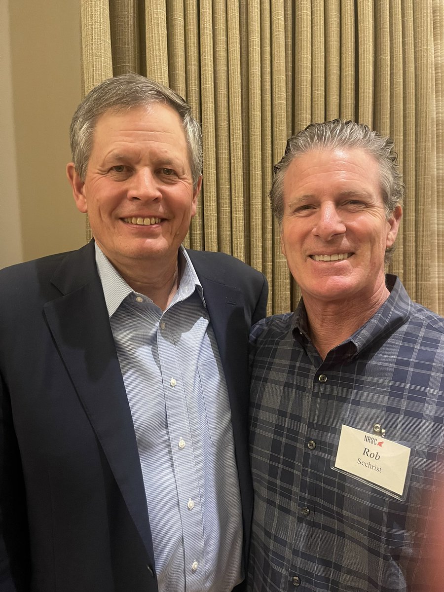 rob_sechrist's tweet photo. Met with @SteveDaines and we spoke about #SAFEbanking. He said he wants to make sure the House can get it passed before he pushes it across the finish line in the Senate. He said it's meaningless unless the legislation is passed by both the Senate and the House. https://t.co/QSY6uCG3xB