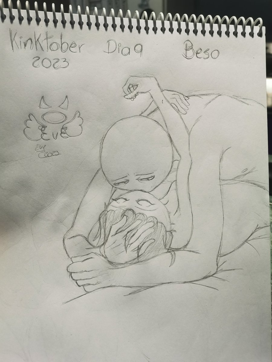 EveWingDings's tweet photo. Kinktober 2023 día 9........beso
Lamento la falta de detalles y de ganas, pero hoy no me sentía emocionalmente bien
#YourBoyfriendGame #YourBoyfriendfanart #YB #ynsona  #arte #dibujo #ysonaypeter #ynypeter #peter #ynsona #inktober2023 #kinktober2023 #beso https://t.co/D8qLWchPTc