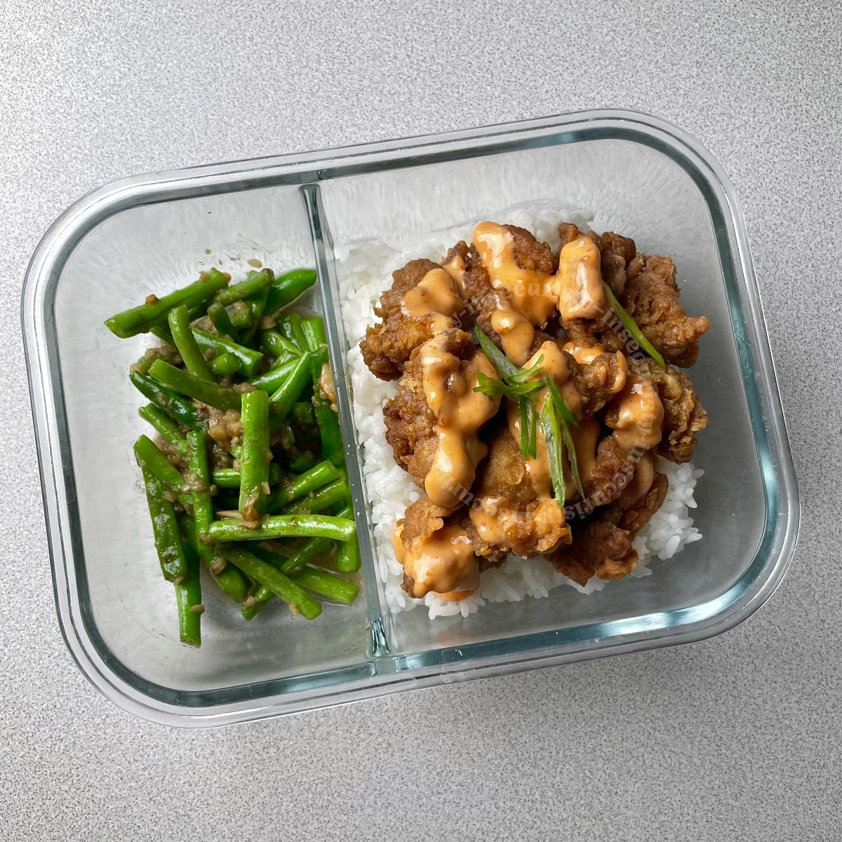insecuristy's tweet photo. balik lagi dengan perbekalan anak kos yg super sat set, enak, dan pastinya ngga bikin telat ngantor. pokoknya 15 menit kelar.
menu hari ini: chicken kaarage #ristyrecipy #makanmakin 👩‍🍳

step n resep di next tweet ya. silahkan like, RT dan bookmark biar ngga lupa~ https://t.co/S9uwx4sGJr