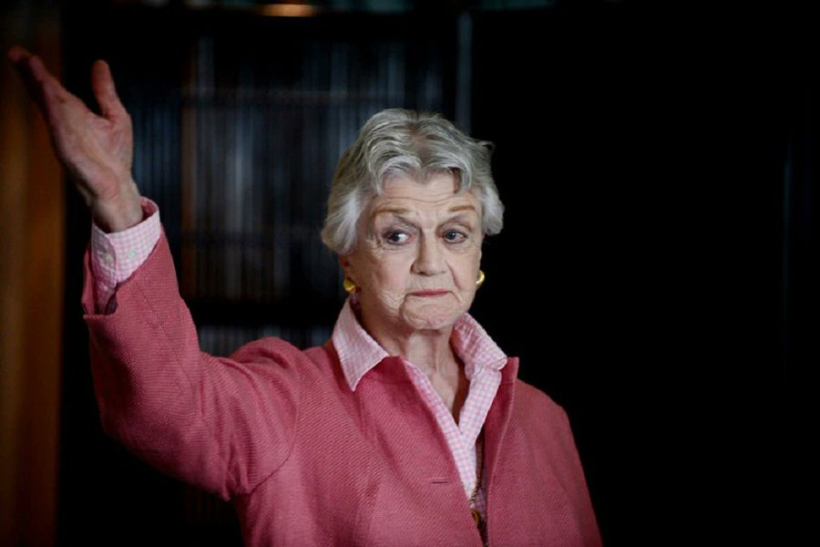 Remembering Dame Angela Lansbury 🇺🇦 tweet media