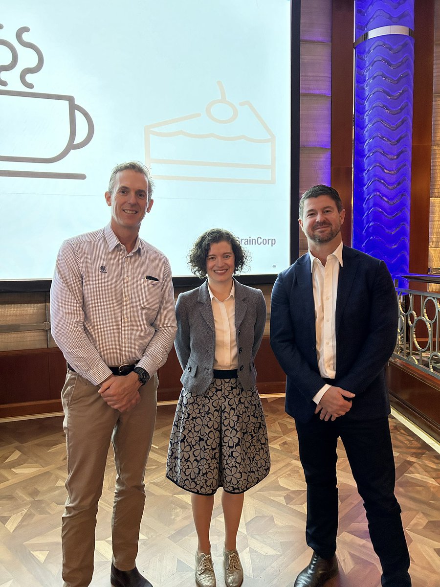 GrainCorp's tweet photo. Lead Economist at @CSIRO Futures Katherine Wynn joined our GM of Operations Nigel Lotz and GM Nutrition &amp; Energy Brad Glass this morning to speak to our teams about the drivers of change in #agriculture and our food systems.
#AgTwitter #AgChatOz https://t.co/tZgIzDunYG