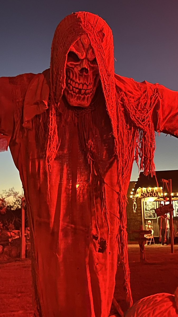 JRho_00's tweet photo. LeT tHe SpOoKy season BeGiN 👻💀🎃  #hauntedriver 
#idaho #eastidaho https://t.co/NVIGeYDWI0