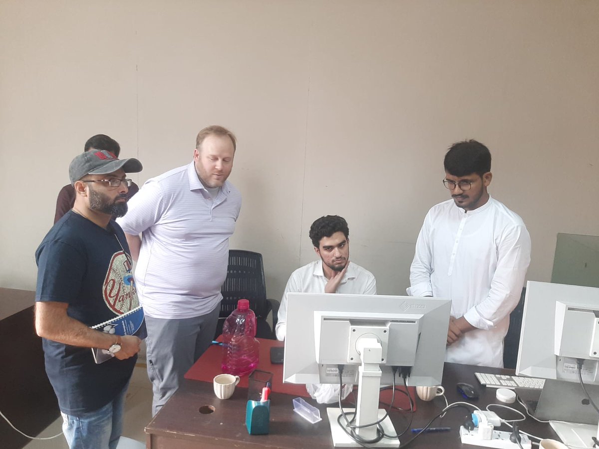 ntu_bic's tweet photo. Delegation from International Down and Feather Laboratory (IDFL) featuring Mr. Matthew Lieber, Managing Director (IDFL Europe), Mr. Ercan Ucuzal, General Manager (IDFL Turkey) and Ms. Lubna Khalid Sheikh, Business Development Manager (IDFL Pakistan) visited NTU-BIC. https://t.co/55yJ0aTugW