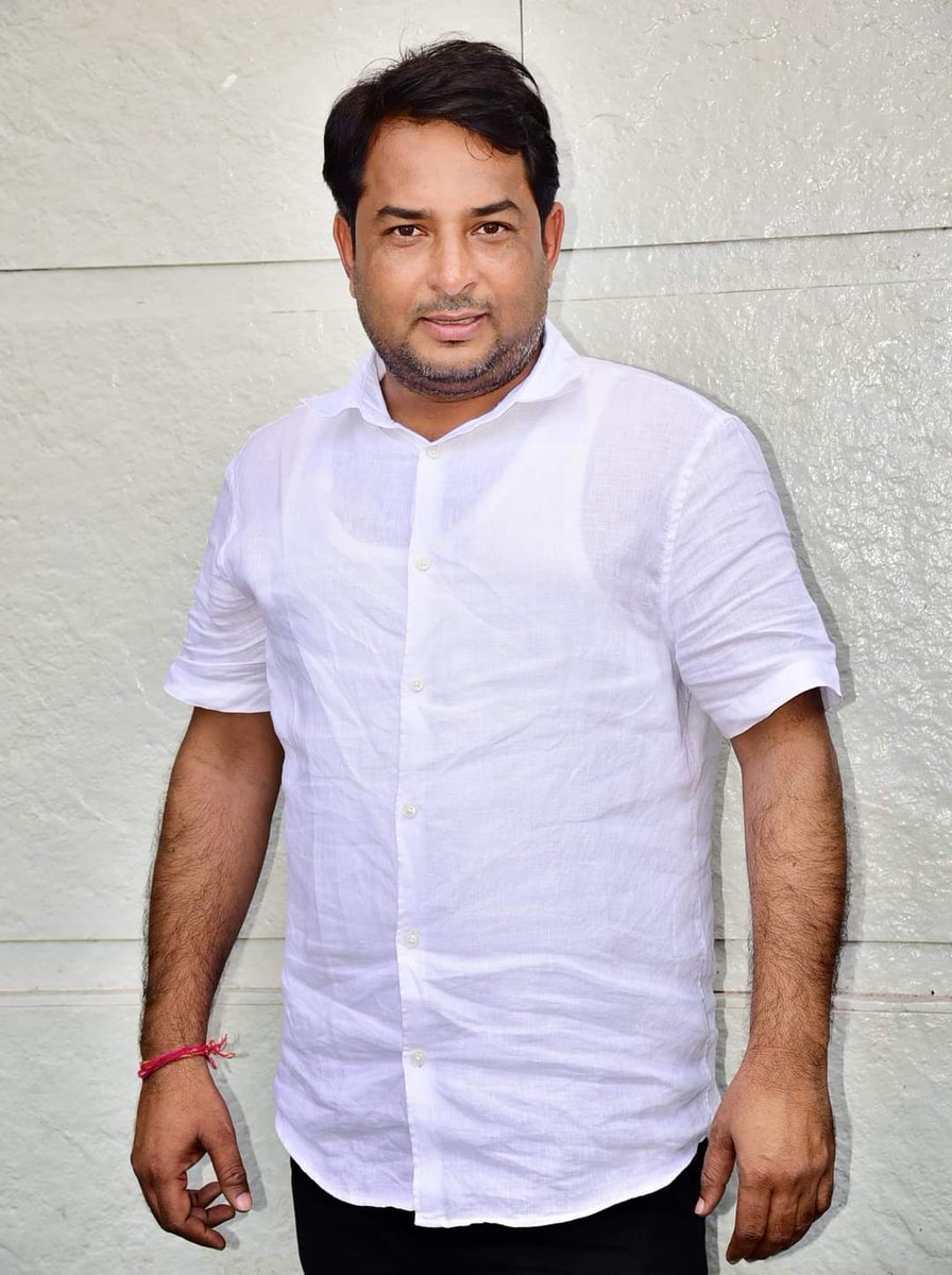 Hariom_91 tweet media