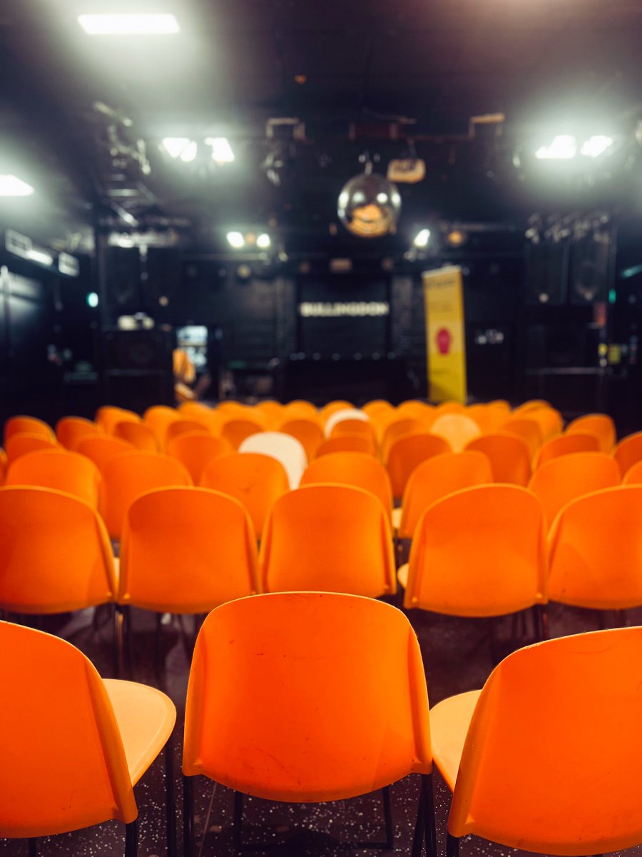 anakisovar's tweet photo. Orange is the new black, revisited 🧡 @OxfordEndoCaRe &amp; Co talk about painful sex. How to fight the unwanted pain and safely enjoy kinky pleasures? If you missed it, you can be sorry 🙊 Suggested readings below 👇🏻

#endometriosis #pelvicpain #sexualhealth 

￼
Überprüft
￼ https://t.co/cPrnooouFT