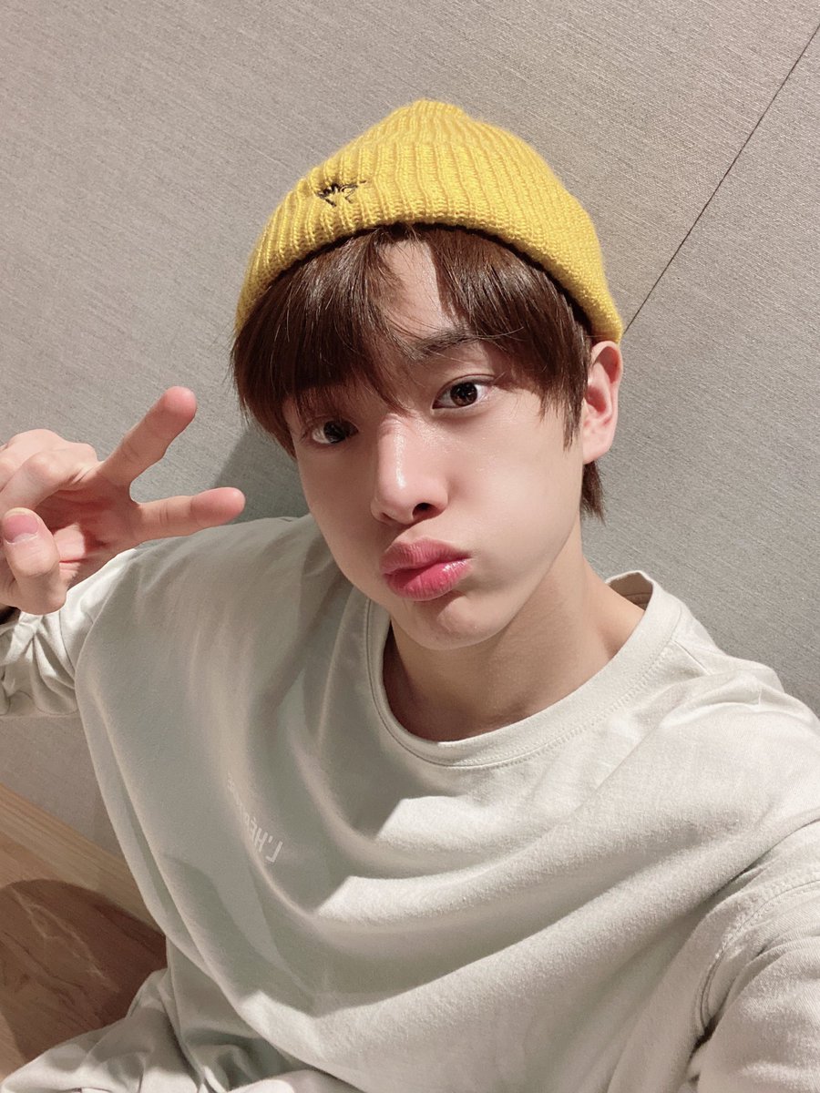 fazbearies's tweet photo. today is the #𝚙𝕠̄𝐢sonᰍ男士𝐫ë𝐭u𝕣n! y acá me tienen todo emocionado por asistir así que please #𝚍ōnʼ𝐭·𝕥e𝐥𝐥·𝚖e𓊈বাই𓊉 por haber llegado tarde, es que tenía que estudiar, congrats!

𝑧u𝕜o’s 𝔰e𝔠uri𝚝y 𝒷re𝚊ch! ˚｡𖦹 ⋆° ✩ https://t.co/LvBAjDwLd2