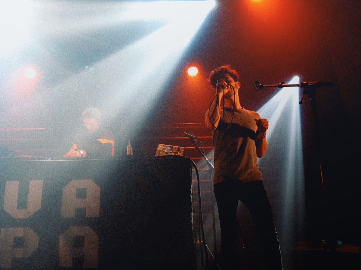 vapa_music's tweet photo. Souvenirs bordelais ❤️
#bordeaux #krakatoa #iamstramgram #atoem #sohier #soumsoum #livemusic https://t.co/npLX0MaCXU