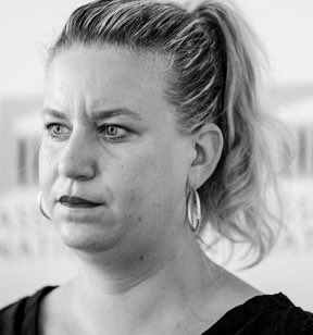 jeromegodefroy's tweet image. Chacun se souvient que @MathildePanot était très déterminée pour condamner le gouvernement français qu’elle accusait d’être impuissant face au terrorisme des punaises de lit.