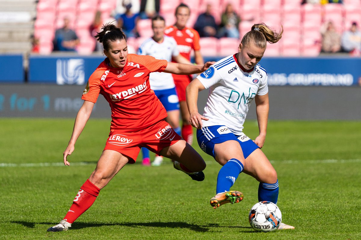 💥 Ny episode ute der dommertabben på Nadderud samt <a href="/ChampionsLeague/">UEFA Champions League</a> er i fokus der @skbrannkvinner  og <a href="/VIFDamer/">Vålerenga Fotball Kvinner</a> onsdag kveld prøver å komme seg et skritt nærmere den gjeve turneringen🗣️

spotify.link/YpWi6auMNDb
