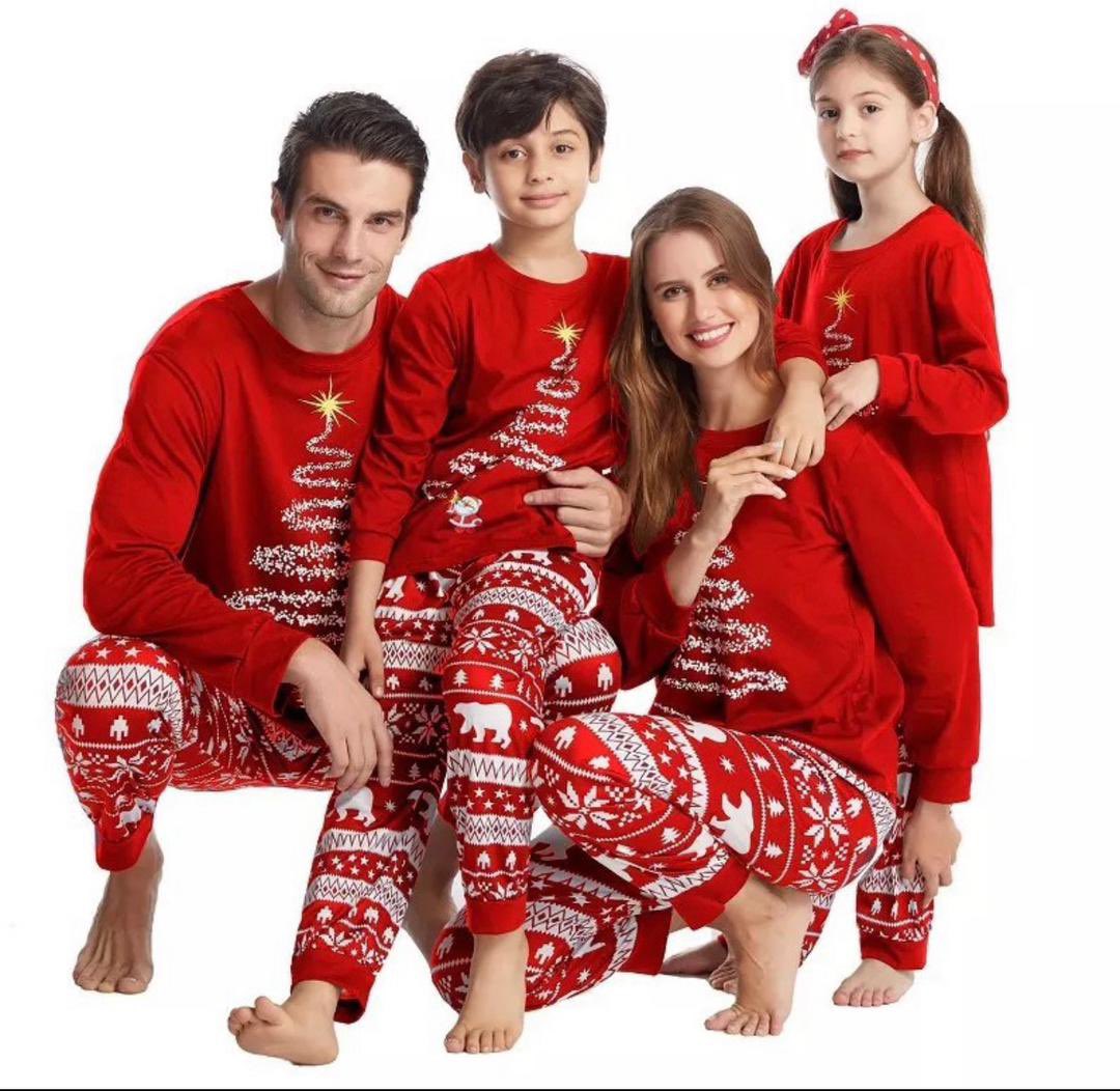 completeunderw1's tweet photo. Christmas pyjamas 
Sizes available: S M L XL 2XL 3Xl and 4Xl
Available in 4 designs 
All colors posted are available 
Price for ADULT: 10500 per 1
Price for CHILDREN: 8500 per 1

Cotton material 
Children size: from Age 3yrs to 14yrs https://t.co/6GU6SGOrkr
