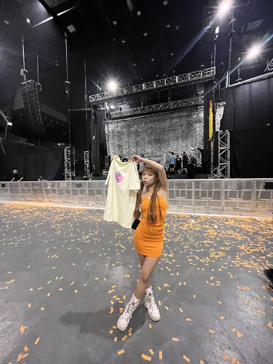 triscuihua's tweet photo. 10/10 @rexorangecounty 💛🧡 https://t.co/hF2YdMH4SJ