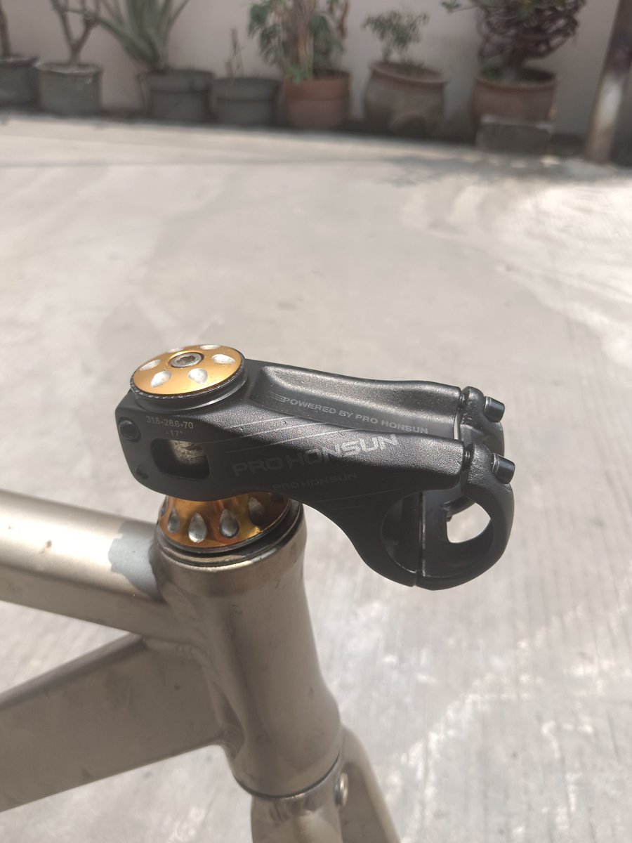 Fixie Aksesoris tweet media