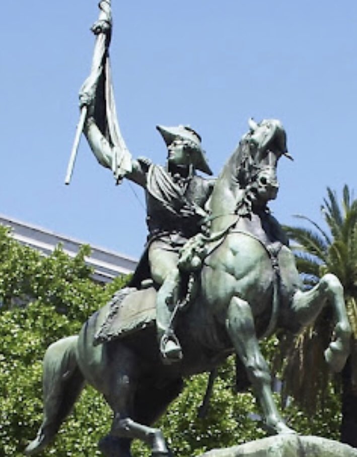 SarmientoArg's tweet photo. Un presidente argentino podía expresarse así al inaugurar la estatua de Belgrano en Plaza de Mayo en su presidencia:

 “¡La bandera blanca y celeste no ha sido atada jamás al carro triunfal de ningún vencedor de la tierra!”. Sarmiento

Militares trasnochados le quitarían sentido. https://t.co/BBGQq0eOSf