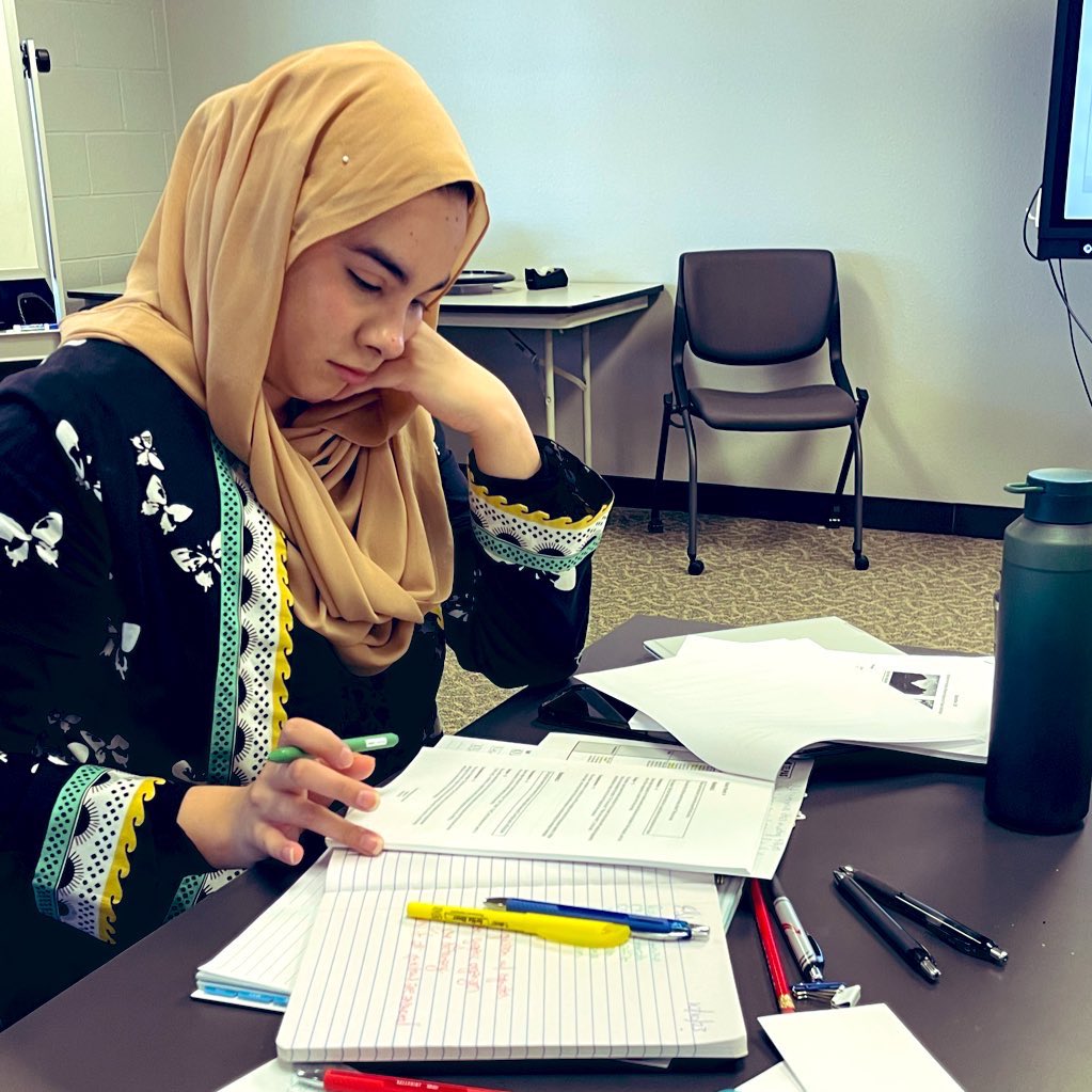 EspeHilts's tweet image. We had the opportunity to dig into the 2023 TELPAS Writing Scoring Guide! These ladies were amazing! @CFB_MLP  #languagefocused