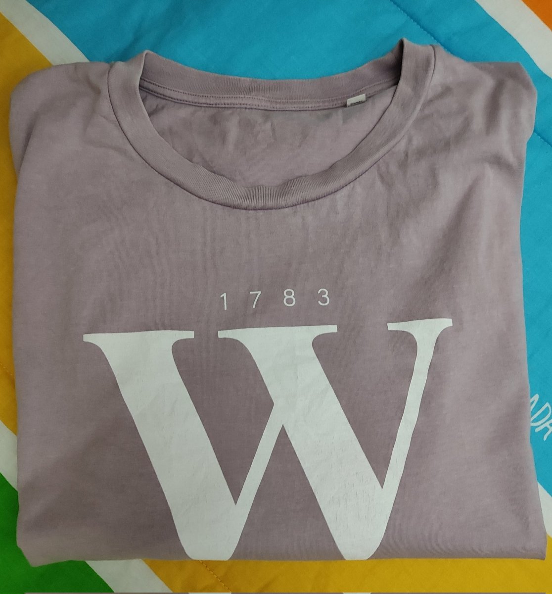 mentxuwiki's tweet photo. @MartaMachoS @real_pais Gracias por ayudarme a elegir camiseta para hoy, que también tenemos #wikikedada #wikiemakumeok 😉🤗 https://t.co/iw47A3A5FC