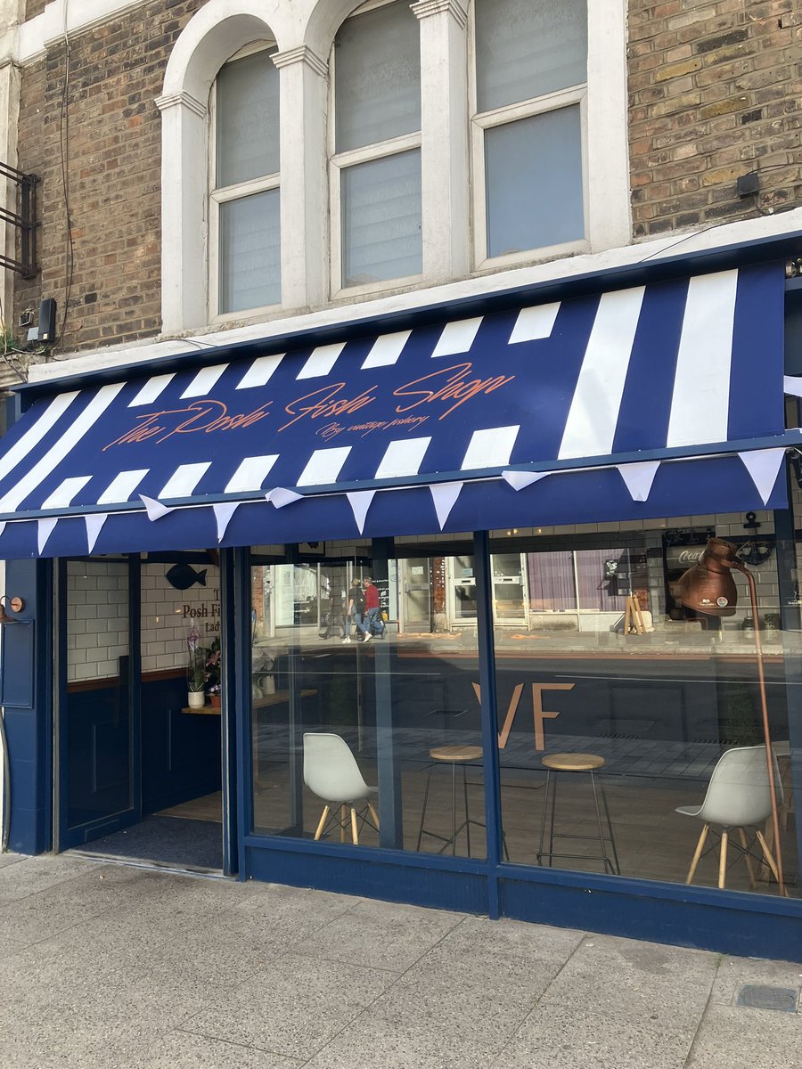 JaneCanDoSE4's tweet photo. Looking good at the Posh Fish Shop🐟 🐠🍟 in Ladywell-haven’t tried it yet myself but say it’s gone well over the past week #PopDown #Support #NewBiz https://t.co/luhNUDaFjY
