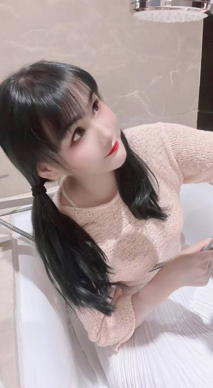 24号妹妹：廊坊大城县新风路附近
袖袖400/次，有小女友的感觉，小身材修长168，眼睛大大的乖萌，邻家小女孩样子 
妹妹联系方式看置顶推文 #廊坊约炮 #廊坊兼职 #廊坊上门 #廊坊资源 #廊坊线下 #廊坊桑拿 #廊坊学生妹 #廊坊外围