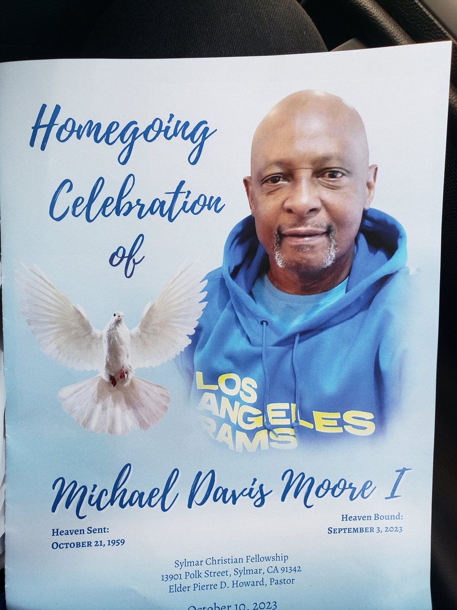 mike_8420's tweet photo. I love you Dad.π #RipBigMike https://t.co/f0jZNeGP9H