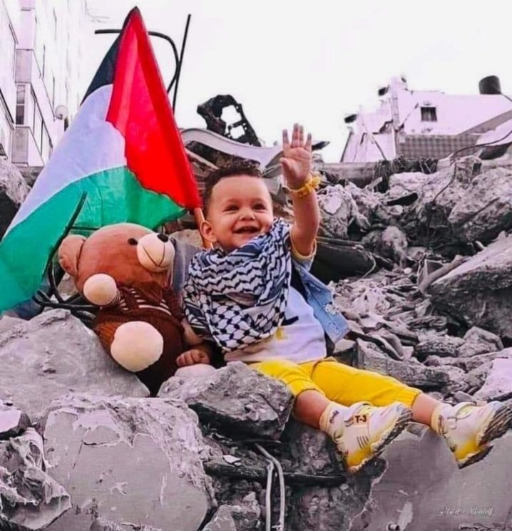 yamhdyadrkn's tweet photo. اللهم انصرهم وثبت اقدامهم❤🇦🇪 وارحم شهدائهم
#بالتحرير_جمعة_الزحف_المليوني https://t.co/mPB50XbeSb