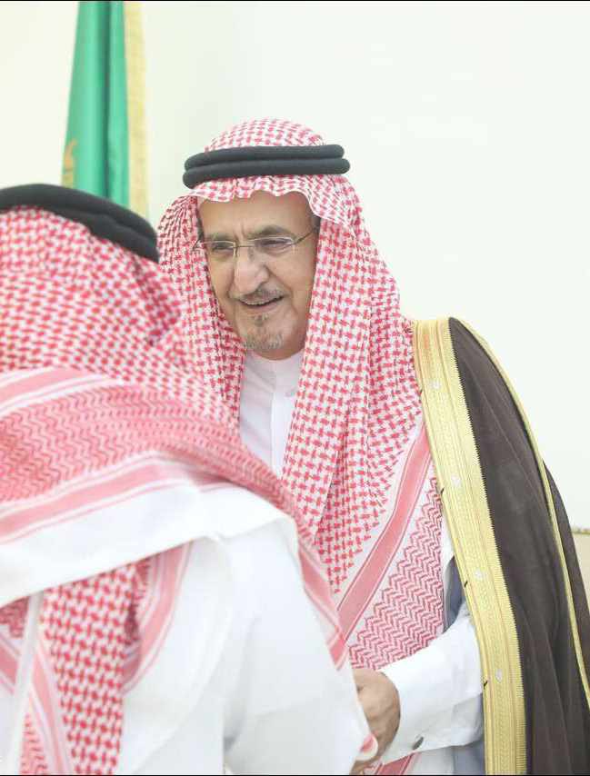 sultan_aiotaibi's tweet photo. ياخوي انت السند حزه  الضيق 
وانت الذي يغني عن الناس ظله
.
الطيب يرفع من مقام المخاليق 
وانت بمقامك ترفع الطيب كله https://t.co/B1GfiNeWVV