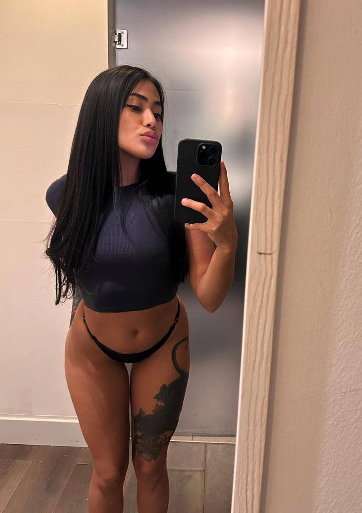 soyyaque20's tweet photo. Rate me 1-10 😇 https://t.co/VFdaq81zhF