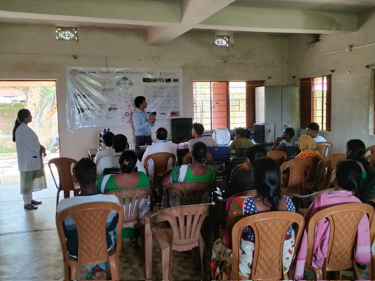 pkalld45u's tweet photo. 👩‍⚕️🦟 Empowering our community! MRHRU Angara Ranchi joined hands with #AyushmanBhav program, raising awareness about vector-borne diseases at the Swasthya Mela in Baram subcenter. we demonstrated the major vector present in the area. Health education is key! https://t.co/nCXgjAJieP