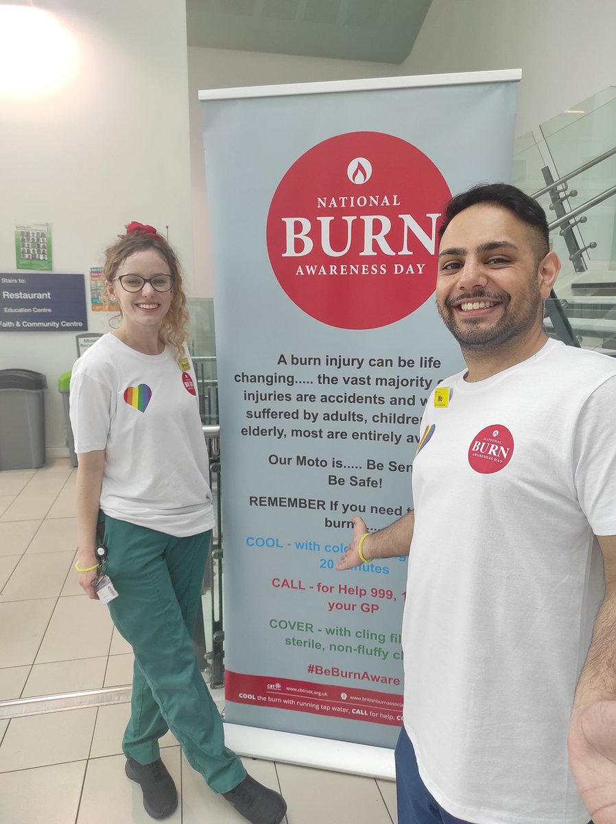 Briony (Occupational Therapist) & Moe (Therapy Support Worker) sharing the love and promoting key messages 🔴#beburnsaware 🔴