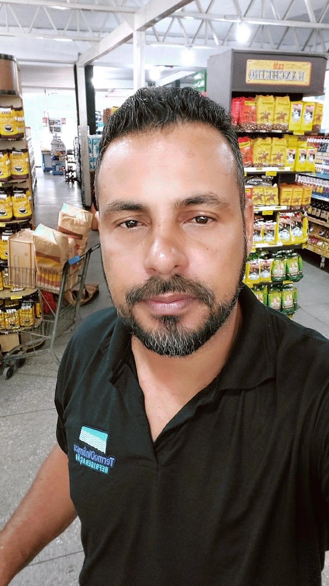 IronidioF's tweet photo. Bom dia 
#Bomdia #trabalho https://t.co/f2dUQSnjk1