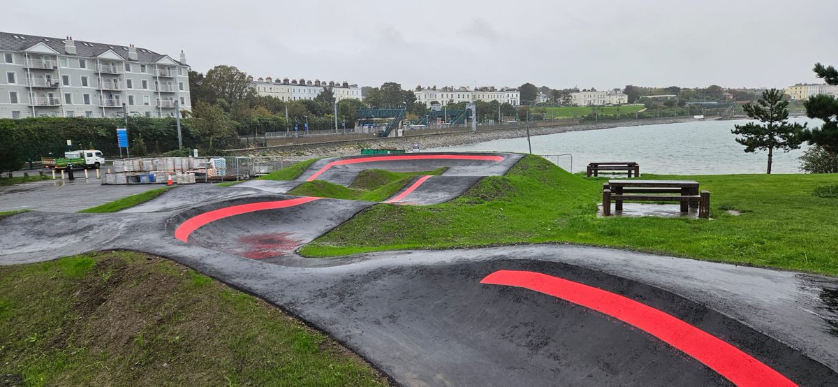 Delighted to let you know that the Pump Track on the West Pier, Dún Laoghaire is now OPEN #DúnLaoghaire