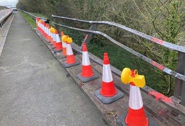 🚧#A4229 closure between A48 North Cornelly roundabout to J37 Pyle westbound offslip. 

⛔Road closed overnight. 

📆11/10/23 - 17/10/23 | ⌚20:00 - 06:00

Local diversion in place. 

traffic.wales/current-projec…