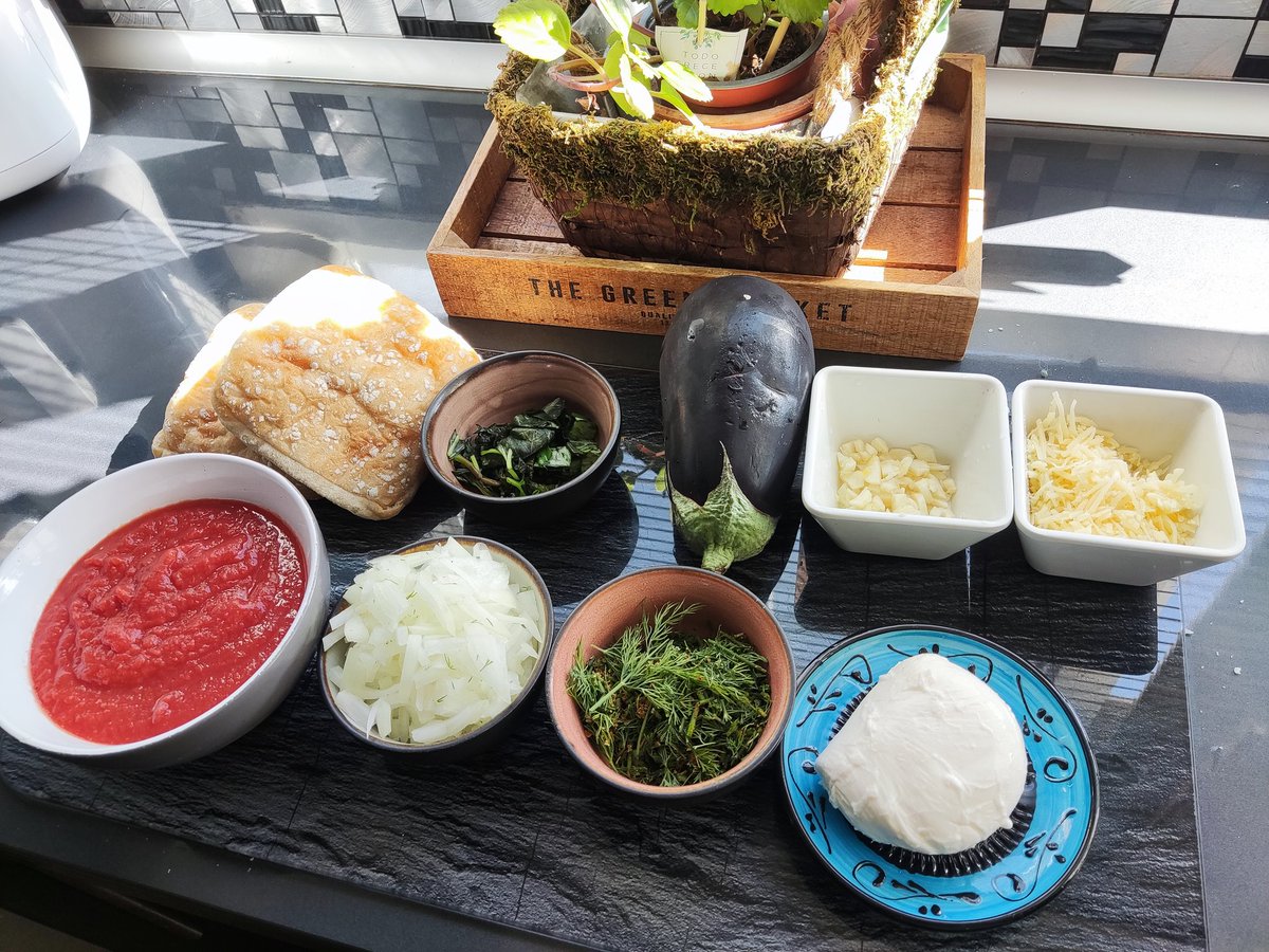 ItsPixelArk's tweet photo. Vamos a hacer la comida https://t.co/QV5GvtWhxv