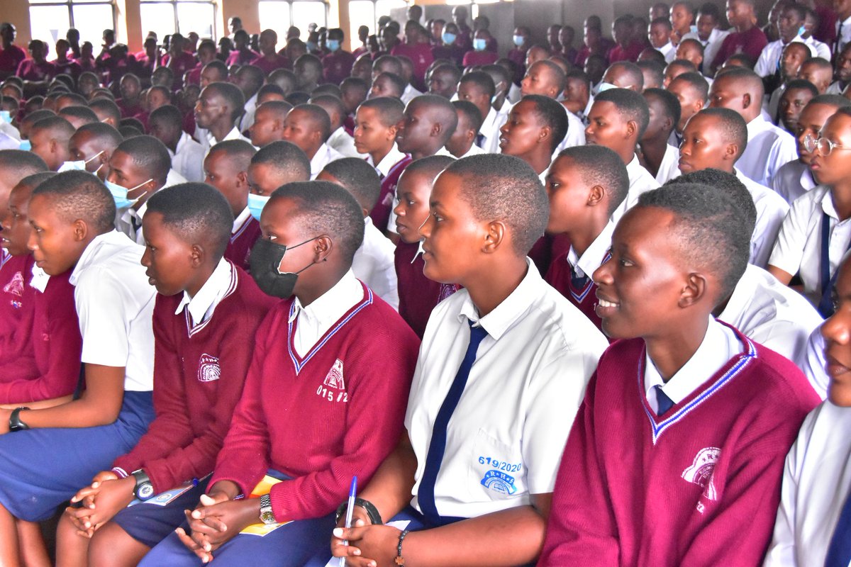 Uyu munsi u #Rwanda rwifatanyije n’isi yose kwizihiza Umunsi Mpuzamahanga w’Umwana w’Umukobwa, ufite insanganyamatsiko igira iti: “None nitwe: Uburenganzira bwacu, ejo heza”
#IDGC2023