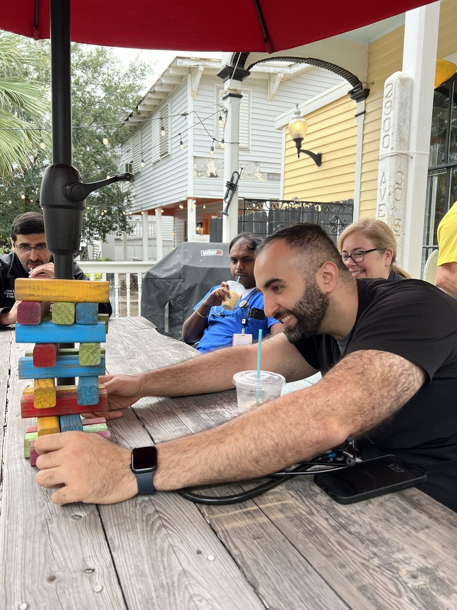 @UTMB_PCCSM we work hard but took a moment in our day to rejuvenate - outdoor ☀️ featuring a refreshing walk, intense Jenga battles, and delicious smoothies to keep us energized. 🥤 #WellnessEvent #RefreshReviveRejuvenate