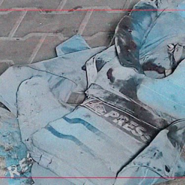 RSF_ES's tweet photo. PALESTINA-ISRAEL | 22 periodistas palestinos asesinados en los últimos 10 años

Cinco periodistas han perdido la vida, dos continúan desaparecidos y varios medios  han sido destruidos por los ataques israelíes en la franja de Gaza.

Más información 👉🏼 https://t.co/0cXmjZ0Nmq https://t.co/wmmWWnJy01