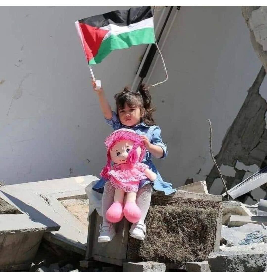 اللهم احمي فلسطين وشعبها واكتب لها التحرير.