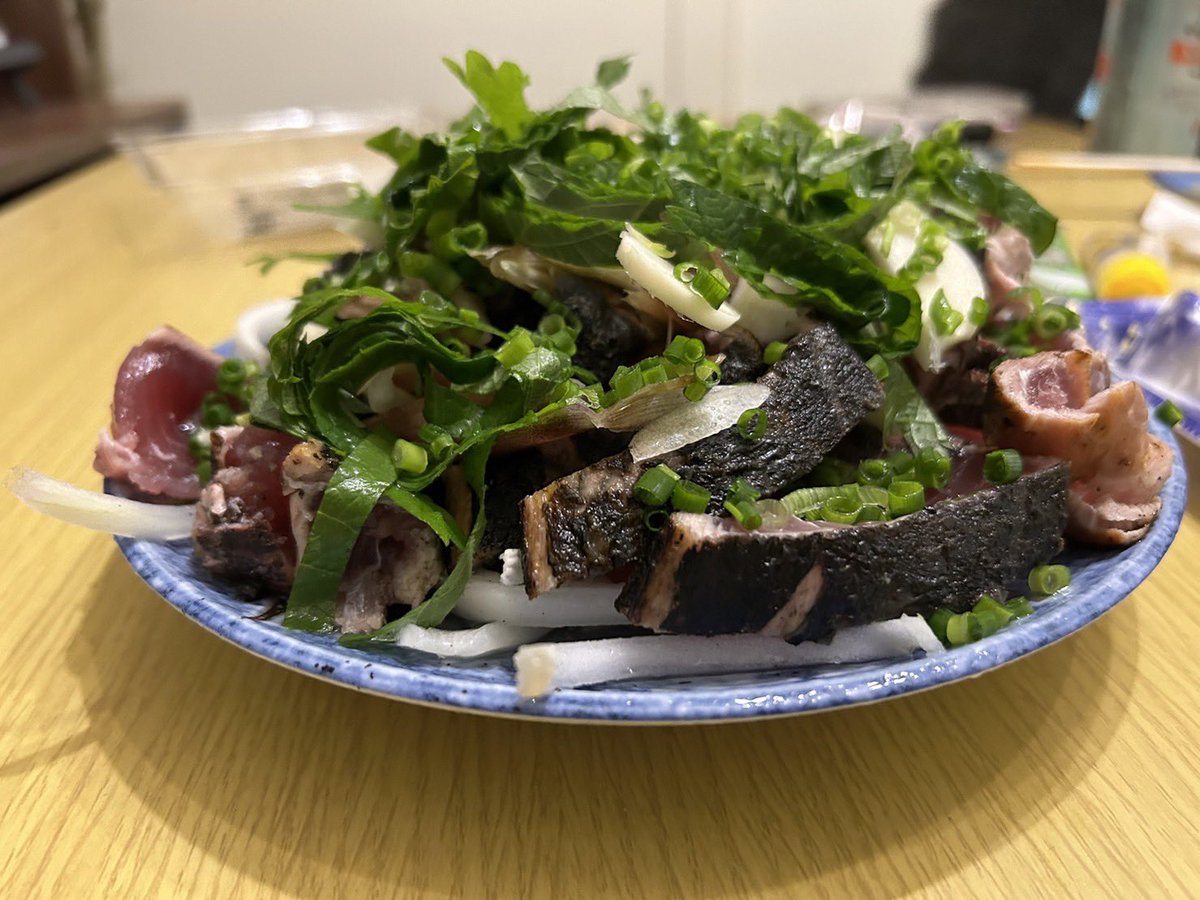 最近頑張ってる自分にご褒美。
自宅で美味しい鰹のたたきと日本酒美丈夫の高知祭り。
うつ落ちグッバイ！