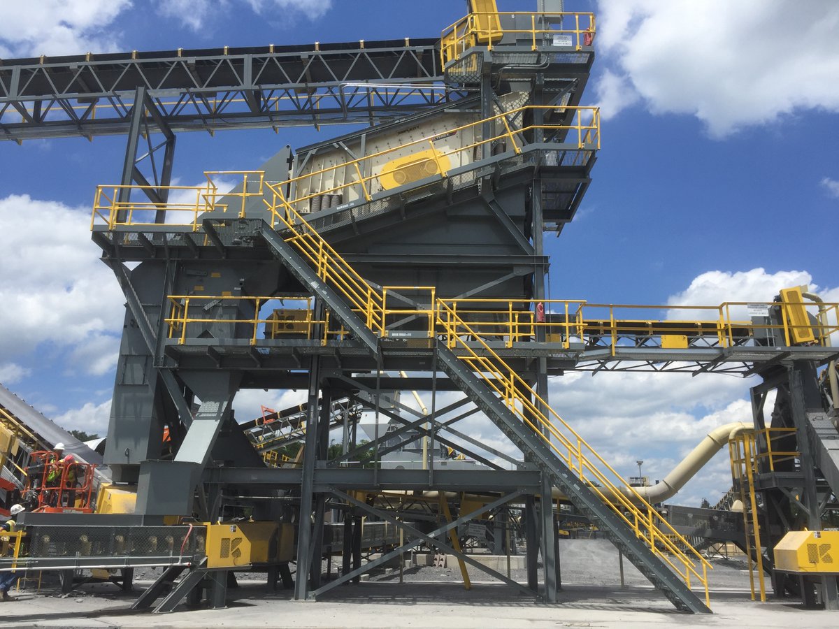 KemperEquipment's tweet photo. Buying used equipment can be tricky and intimidating. There's a lot to consider, and it can get overwhelming if you're doing it alone. That's where we at Kemper come in. We can help you find the right equipment. Want to learn more? Visit our site at https://t.co/gfMpB1hbX1 https://t.co/reuGeKxtCx