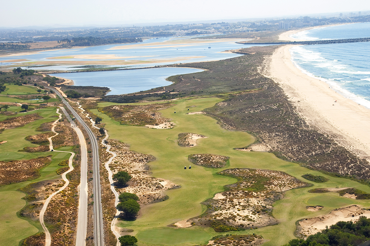 The Palmares Golf Course, a 27-hole layout, designed Robert Trent Jones Jr, offers breathtaking views of the Atlantic Ocean while you make your way through undulating terrain. Discover more 👉 ecs.page.link/FCU8X 📞 01342 811777