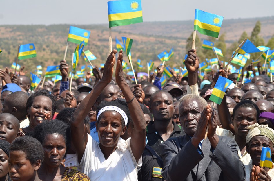 rep_Afrika's tweet photo. Il est prévisible que le #Rwanda est entrain de réaliser le #projet #mondial de la #réduction de #population. Depuis que la population rwandaise a commencée à #mourir à la guerre en #RDC, ce pays ne cesse pas d’envoyer ses hommes. https://t.co/4P5PpsgNnT