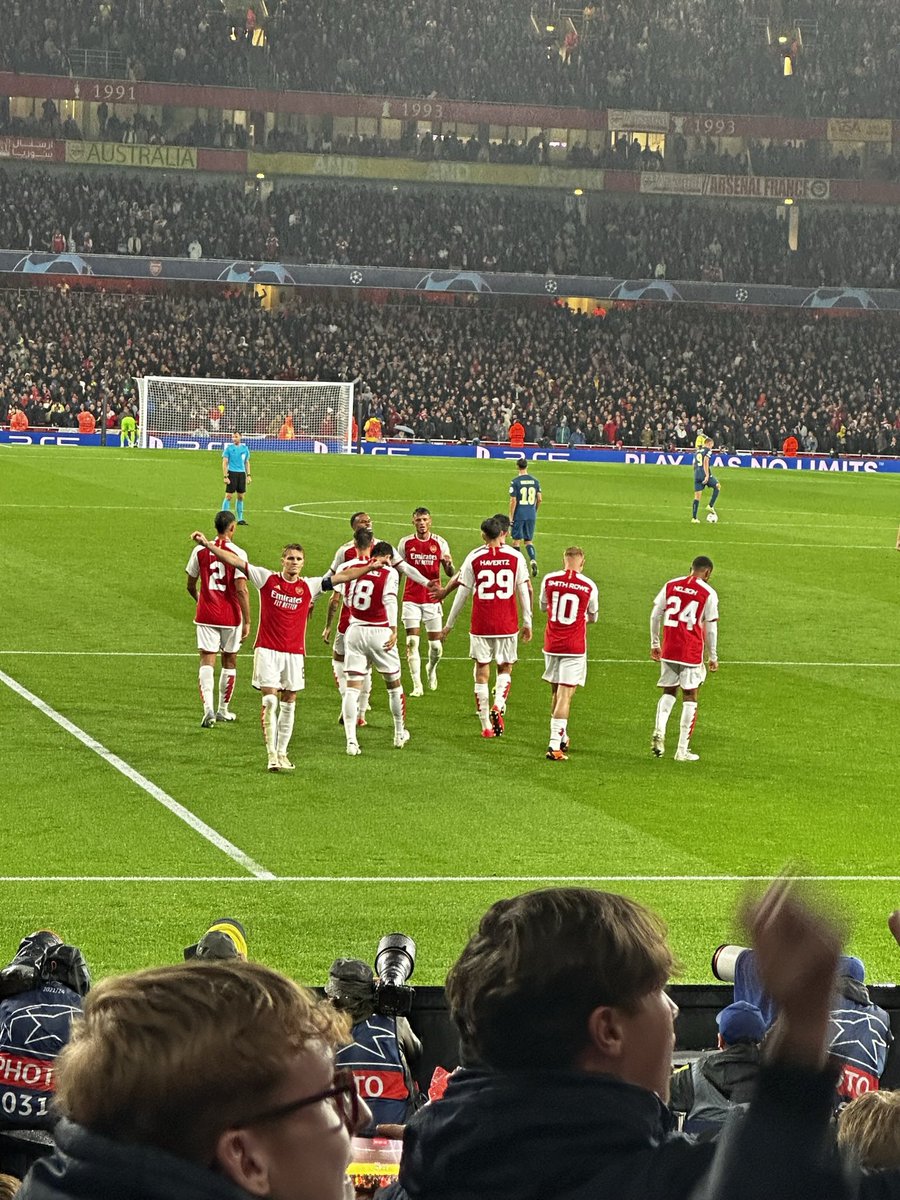 cmoneyu07's tweet photo. @nocontextfooty UCL !! https://t.co/4EUPsYsT0j