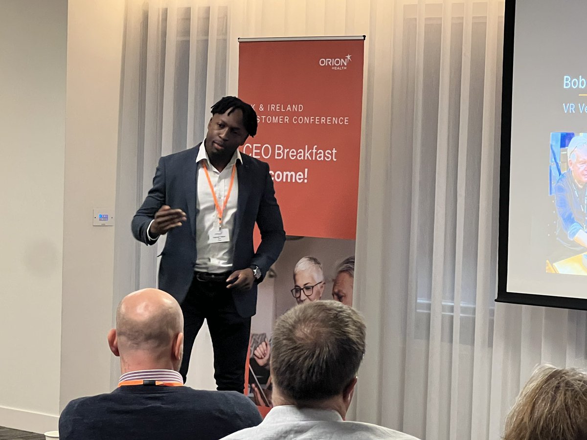Kicking off this year’s #OHCC in #London with insights on emerging technologies in healthcare from Dr Raphael Olaiya. The future is #data, the future is #AI, the future is #VR