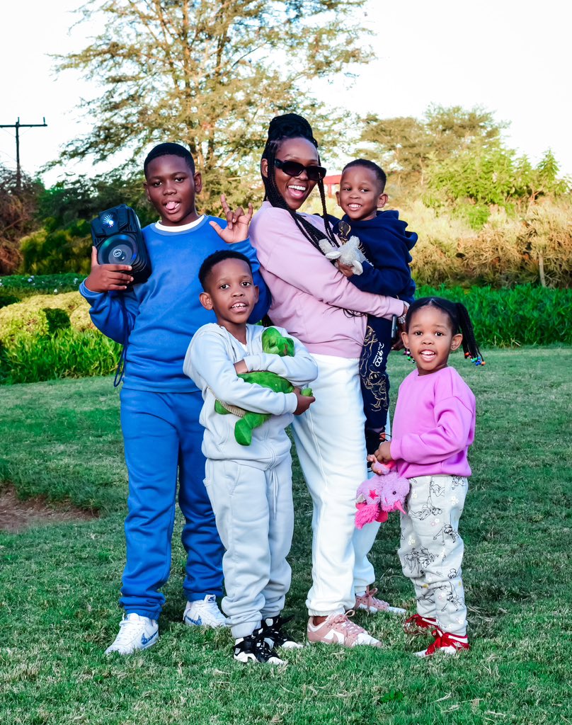 mana_kay's tweet photo. He’s adorable Mma 🥰

Here’s my focus👇🏽… They are the beat in my heart 💕, the pulse in my veins❤️ and the energy of my soul🫶🏽 https://t.co/5nTT6GkCWJ