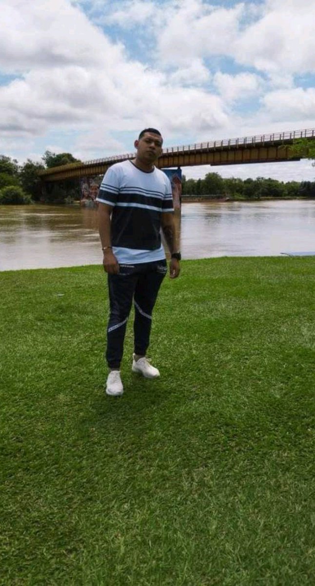 Mi queridos amigos @herney Zambrano