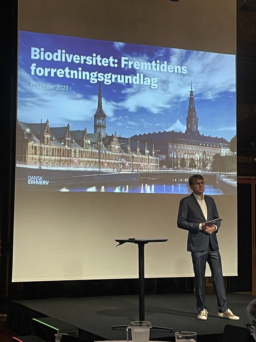 Stine Pilegaard tweet media